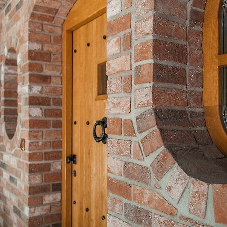 Kersko Apartments Hradistko  エクステリア 写真