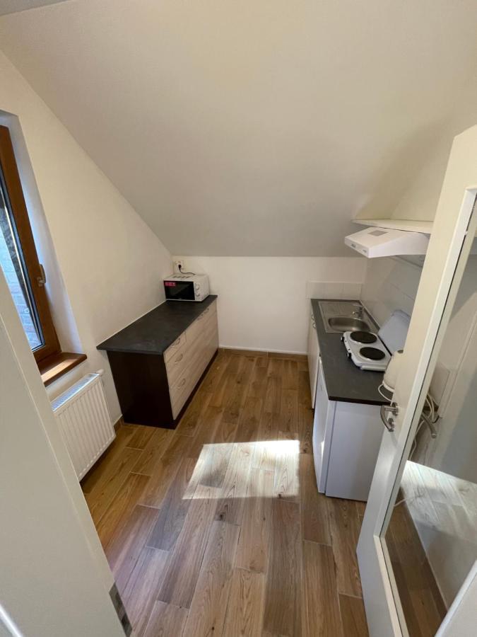 Kersko Apartments Hradistko  エクステリア 写真